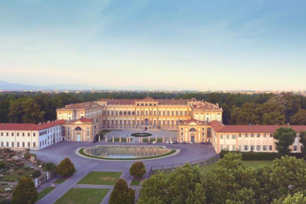 Casa Albertina Grazioso Appartamento Vicino Alla Stazione Монца Экстерьер фото