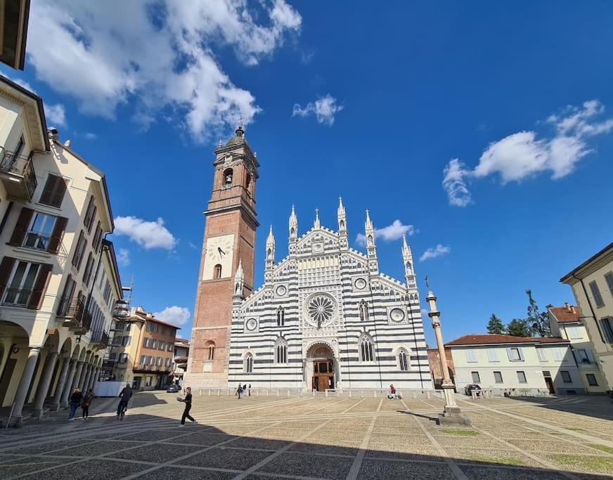 Casa Albertina Grazioso Appartamento Vicino Alla Stazione Монца Экстерьер фото